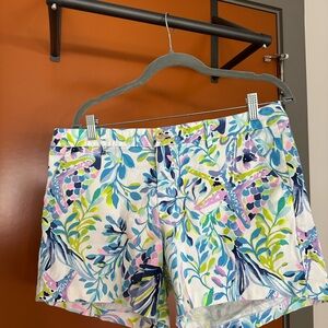Lilly Pulitzer White and Blue Bermuda Shorts Vibrant Design